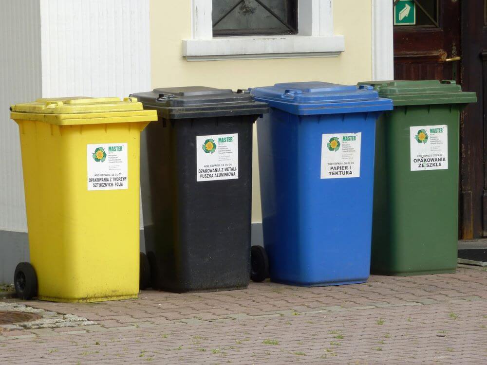 Mieszkańcy uczą się segregacji śmieci: ciekawa akcja w Turku